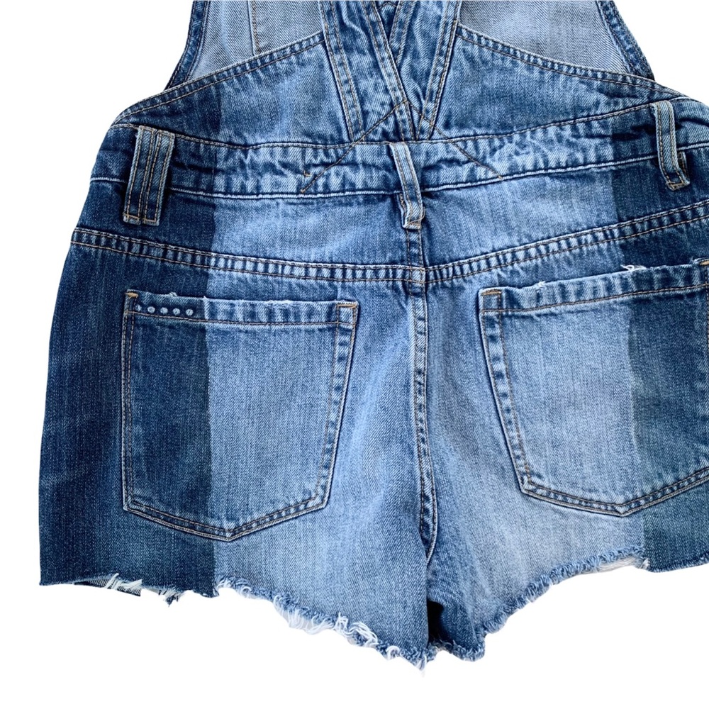 BLANK NYC Overalls Funny Bone Distressed Denim Shortalls 27 - Picture 7 of 11